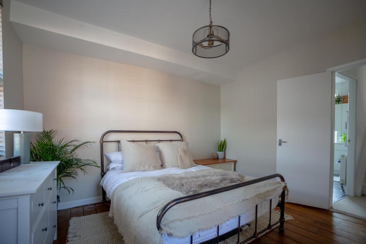 Hereford City - St Owens Terrace - Comfortable & Spacious Well Presented Three Storey House, Perfect For A Weekend Away & Exploring The City On Foot - Hosted By Rentmyhouse Exterior foto