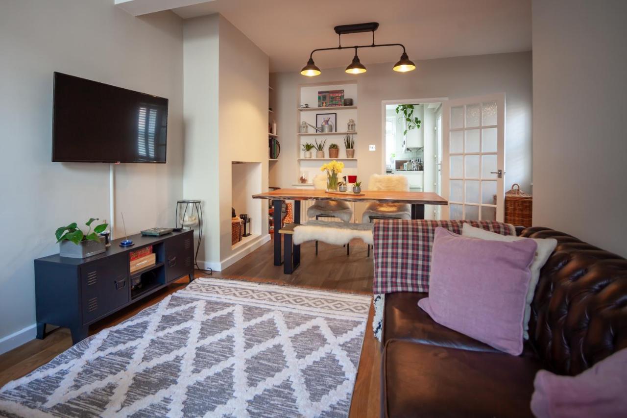 Hereford City - St Owens Terrace - Comfortable & Spacious Well Presented Three Storey House, Perfect For A Weekend Away & Exploring The City On Foot - Hosted By Rentmyhouse Exterior foto